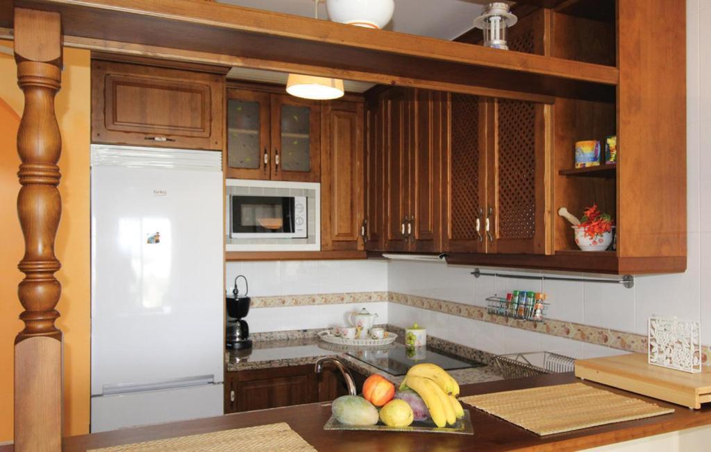 Apartment En Torrox: 2 Wifi Y Piscina *